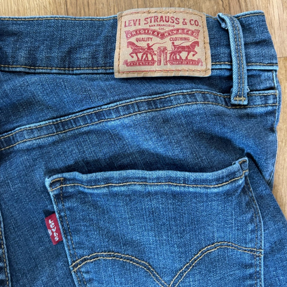 Levi’s 311 shaping skinny jeans - Picture 4 of 7